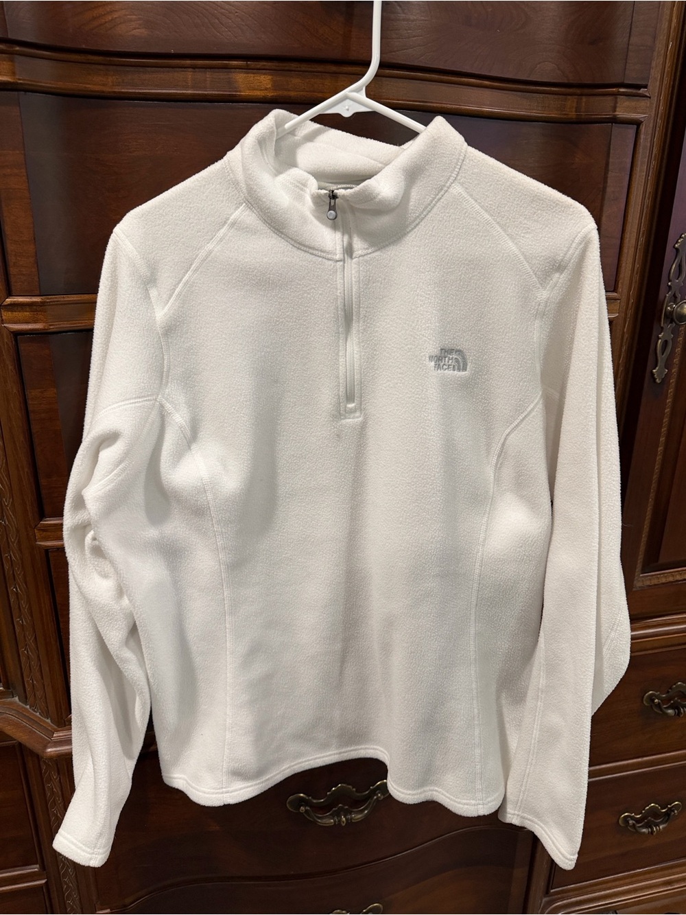 White Fleece Quarter Zip | The North Face women’s xl